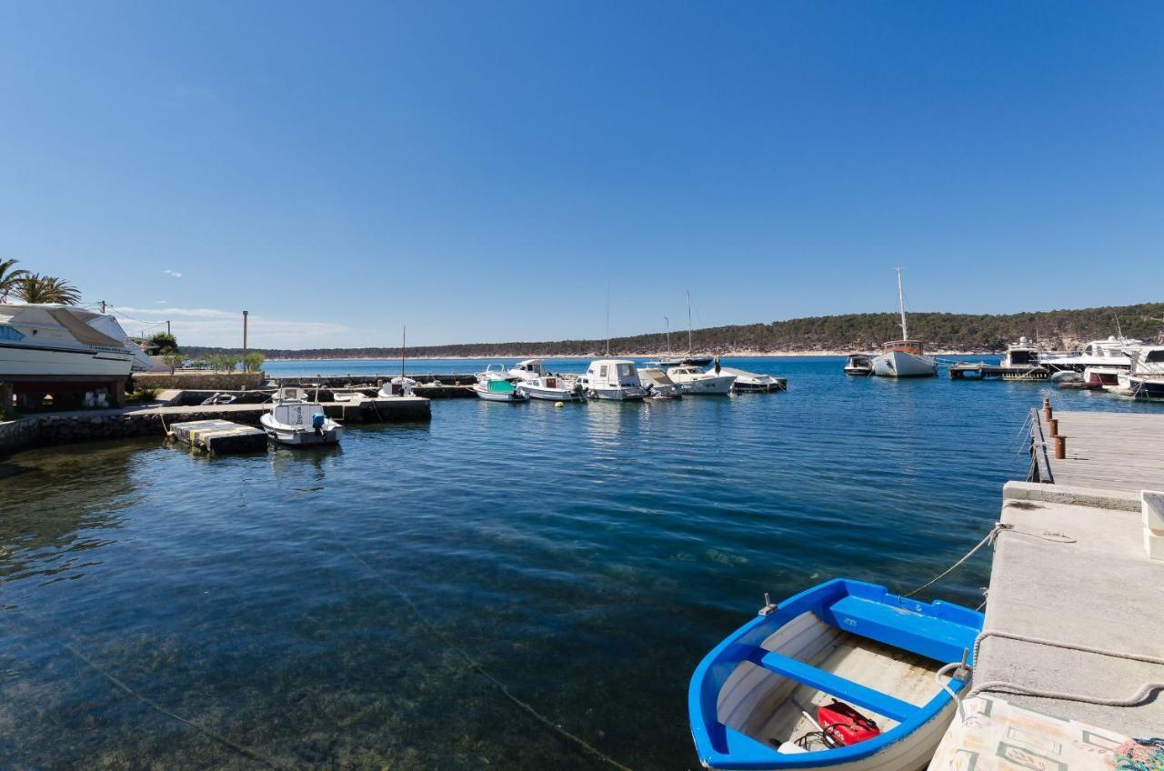 Apartments Near The Sea Barbat Barbat na Rabu Luaran gambar