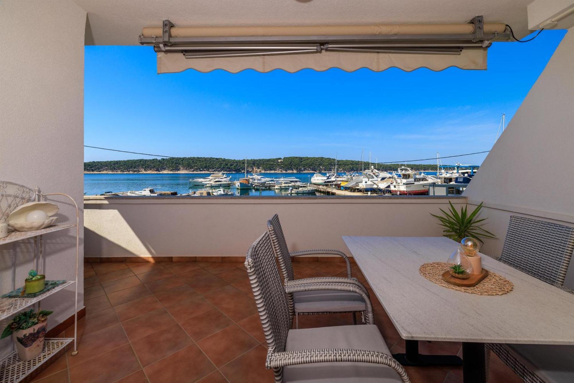 Apartments Near The Sea Barbat Barbat na Rabu Luaran gambar