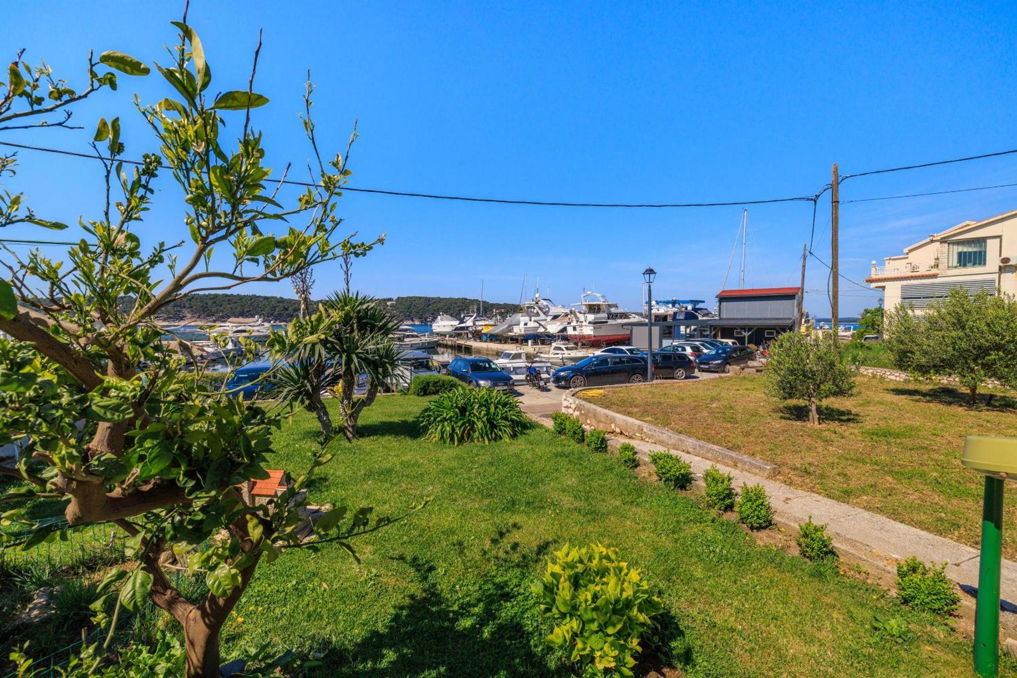 Apartments Near The Sea Barbat Barbat na Rabu Luaran gambar