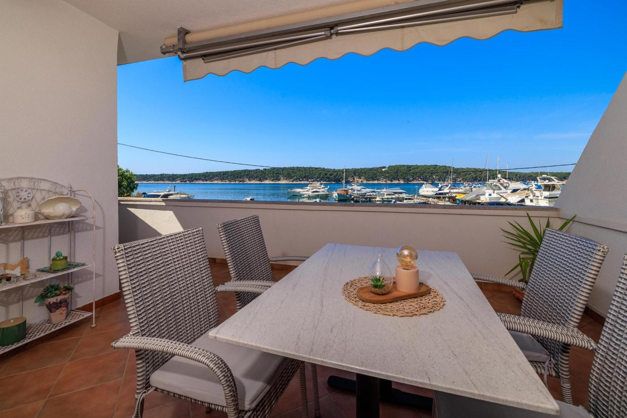 Apartments Near The Sea Barbat Barbat na Rabu Luaran gambar